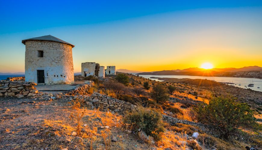 Ветряные мельницы Бодрума - интересные места в Бодруме